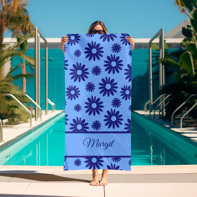 Blue Daisy Badehandtuch (blue daisy beach towel with name)