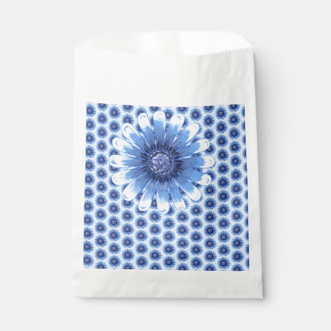 Blue Daisy Favor Bags Geschenktütchen (Vorderseite)