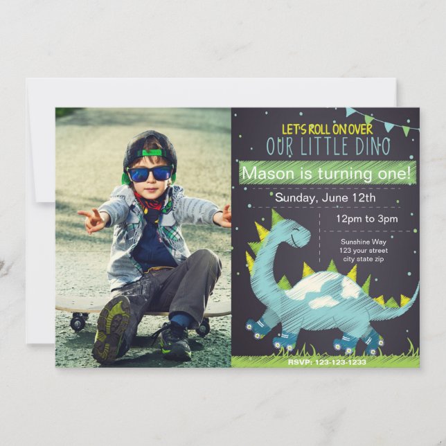 Blue Dino Skate Geburtstagseinladung mit Foto Einladung (Vorderseite)