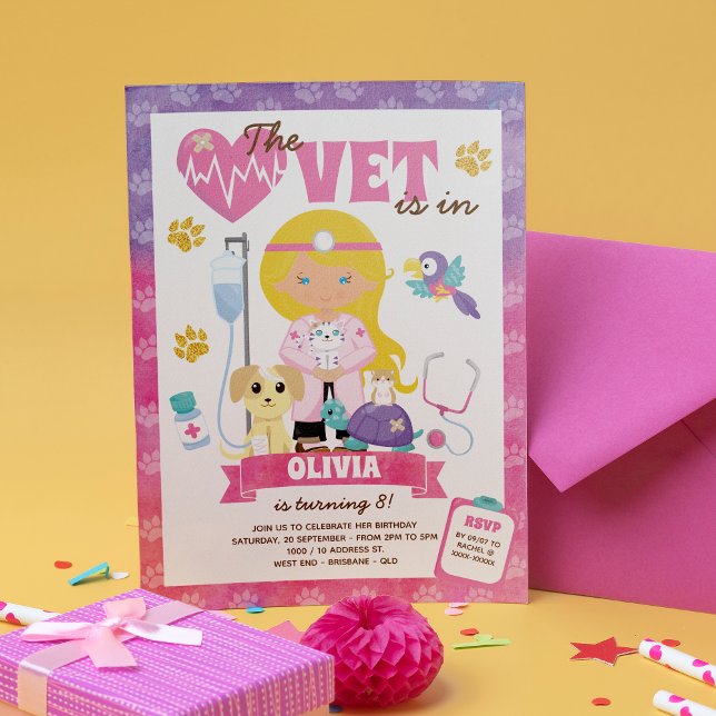 Blue Eyes Blonde Girl Vet Invitation Anniversaire (The cat is definitely out of the bag on this girl’s vet birthday invitation.)