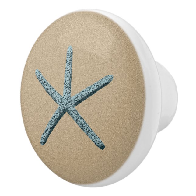 Blue Finger Starfish auf Sand Keramikknauf (Rechts)