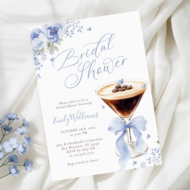 Blue Floral Espresso Martini Bridal Shower Einladung (Von Creator hochgeladen)