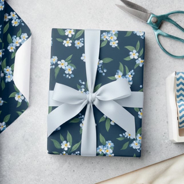 Blue Floral Geschenkpapier (sweet elegant blue floral forget me not gift wrapping paper)
