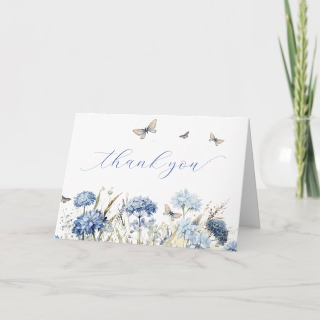 Blue Florals & Butterfells Kalligraphie Vielen Dan Dankeskarte (Vorderseite)
