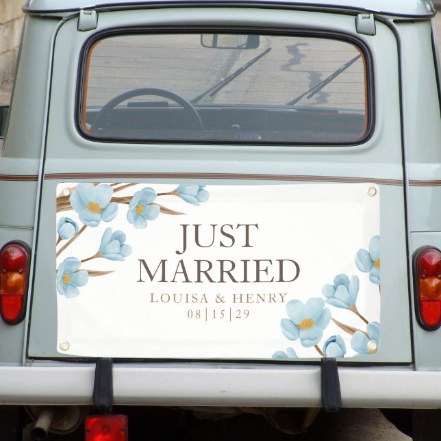 Blue Flowers Just Married Car Banner (Von Creator hochgeladen)