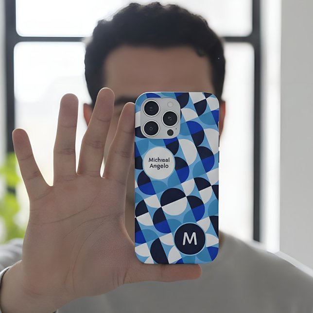 Blue Geometric Mosaic Bauhaus Monogram Custom Name iPhone 15 Pro Max Hülle (Von Creator hochgeladen)