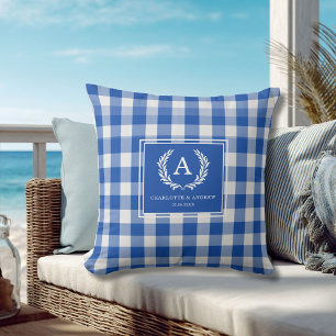 Blue Gingham Monogram Wappen Kissen