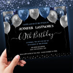 Blue Glitzer Balloons 60. Geburtstagsparty<br><div class="desc">Elegante Imitate silberne und blaue Glitzer Ballons an der oberen Grenze. Alle Texte sind individuell einstellbar und lassen sich für Ihr eigenes Party leicht ändern. Das elegante Save the Date der Geburtstagsgeschenke. Elegante moderne stilvolle Typografie</div>