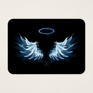 Blue Glows Angel Wings auf schwarzem Hintergrund
