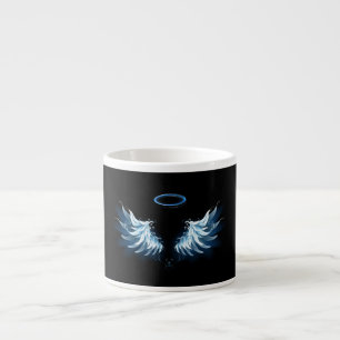 Blue Glows Angel Wings auf schwarzem Hintergrund Espressotasse