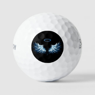 Blue Glows Angel Wings auf schwarzem Hintergrund Golfball