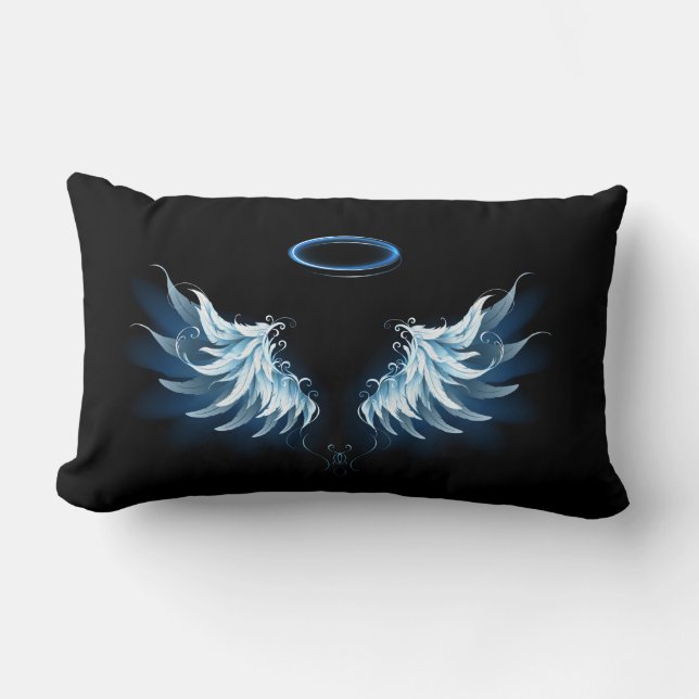 Blue Glows Angel Wings auf schwarzem Hintergrund Lendenkissen (Vorderseite)