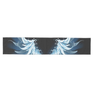 Blue Glows Angel Wings auf schwarzem Hintergrund Mittelgroßer Tischläufer