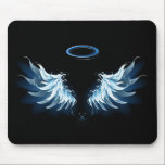 Blue Glows Angel Wings auf schwarzem Hintergrund Mousepad<br><div class="desc">Helle, kĂĽnstlerische, blaue EngelsflĂĽgel auf schwarzem Hintergrund. Engel FlĂĽgel.</div>