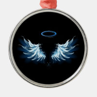 Blue Glows Angel Wings auf schwarzem Hintergrund