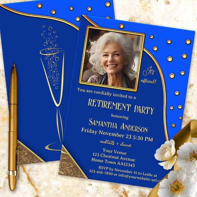 Blue Gold Glitzern Foto Retirement Partys Einladung (Elegant retirement invitation showing your photo on a navy blue gold design with festive sparkles)