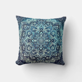 Blue Gradient Mandala Design Kissen