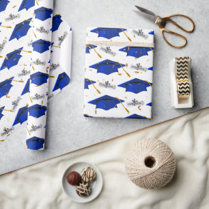 Blue Graduation Caps mit Diplomen Geschenkpapier
