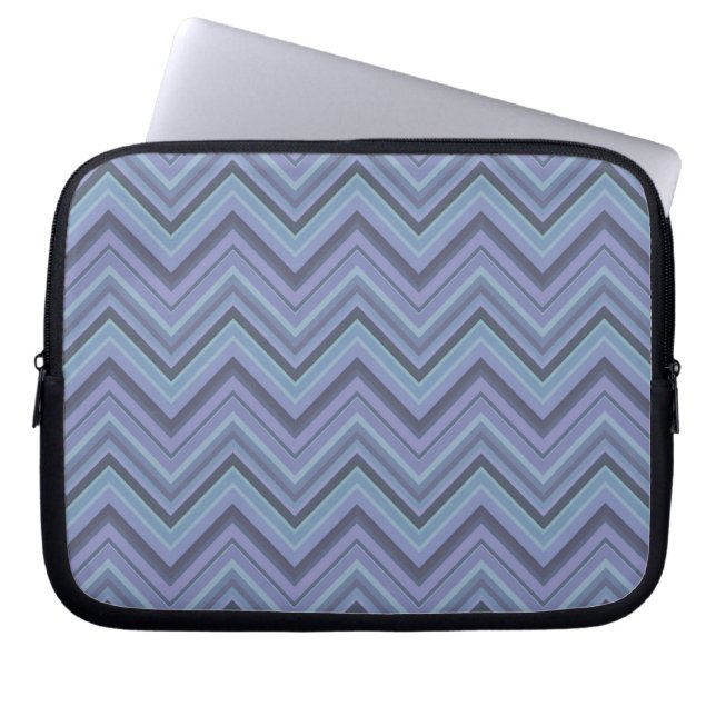 Blue-Grey Zigzag Stripes Laptopschutzhülle (Vorderseite)