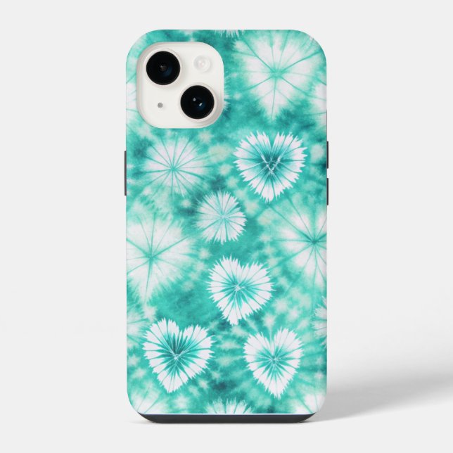 Blue Hearts Tie Dye iPhone 14 Hülle (Rückseite)