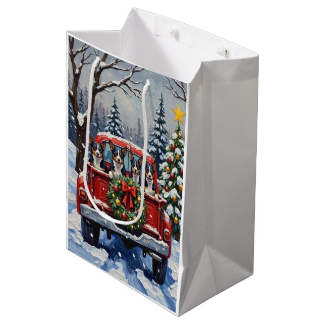 Blue Heeler Christmas Red Truck Holiday Mittlere Geschenktüte (Vorderseite Schrägansicht)