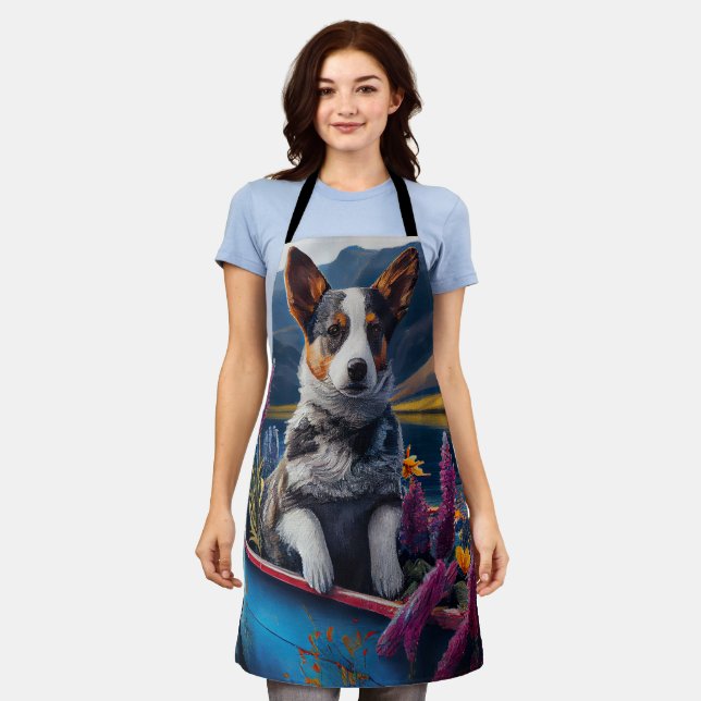 Blue Heeler on a Paddle: Ein Landschaftliches Aben Schürze (Getragen)
