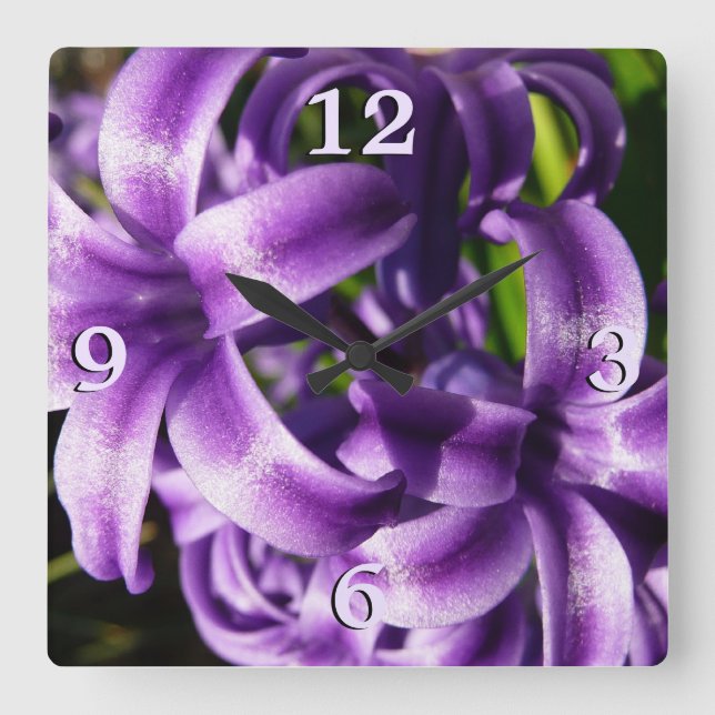 Blue Hyacinth I Spring Floral Quadratische Wanduhr (Vorderseite)