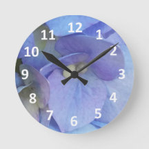 Blue Hydrangea Blossom Zahlen Wall Clock
