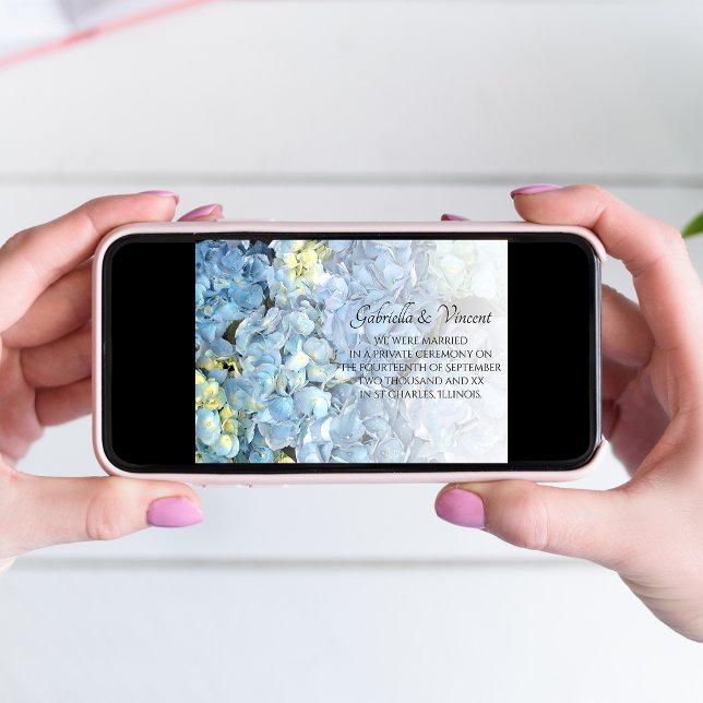 Blue Hydrangea Heiratsankündigung Ankündigung (Von Creator hochgeladen)