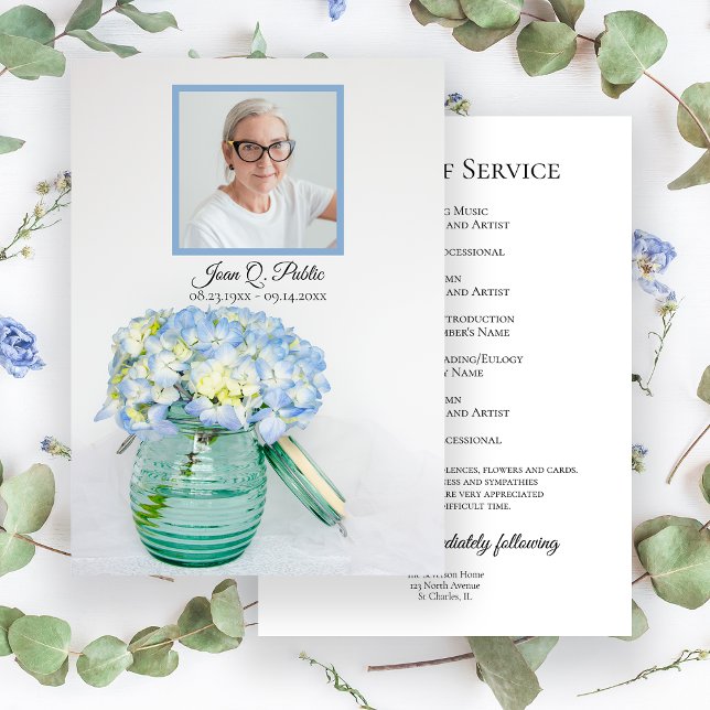 Blue Hydrangea in Jar Funerbital Service Memorial Programm (Von Creator hochgeladen)