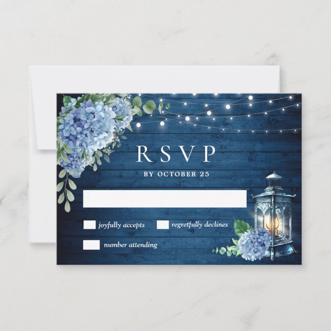 Blue Hydrangea Lantern Wood Wedding Rustic RSVP Karte (Vorderseite)