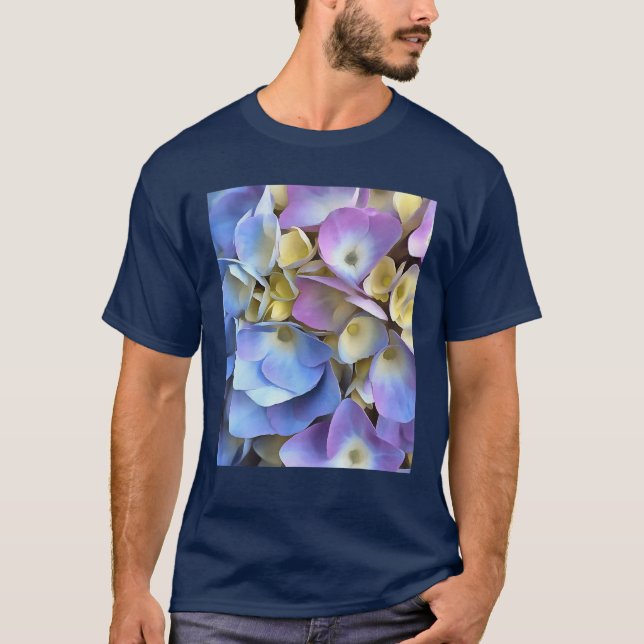 Blue Hydrangea Shrub Artistic Bossom T-Shirt (Vorderseite)