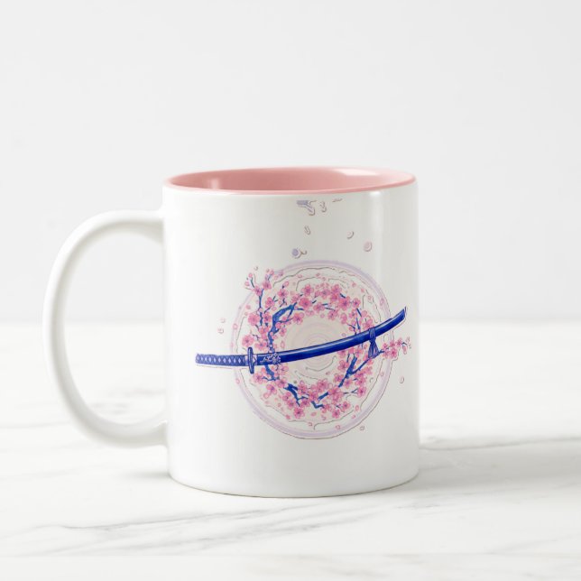 Blue Ink Katana & Cherry Blossom / Sakura Mug Zweifarbige Tasse (Links)