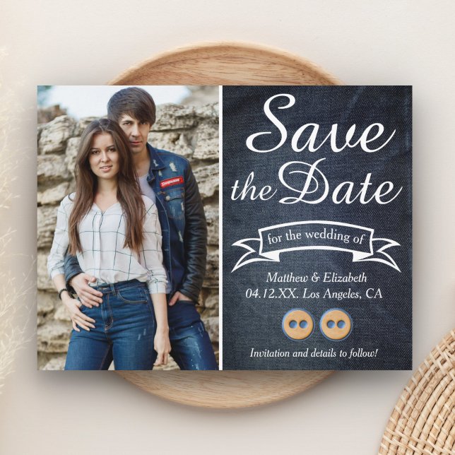 Blue Jeans Couple | Denim Wedding Save the Date Ankündigungspostkarte (Von Creator hochgeladen)