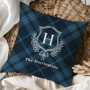 Blue Kariert Winter Monogram Wappen Initial Kissen