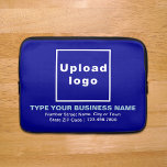 Blue Laptop Sleeve mit Markenbezeichnung<br><div class="desc">Anpassbare Notebookhülle, mit der Sie Markenbewusstsein schaffen. Die Inhalte sind Ihr Firmenlogo, Geschäfts- oder Firmenname, Adresse und Telefonnummer. Design ist hellblau-weiße Texte auf blauem Hintergrund. Bitte Karo des Erscheinungsbildes nach dem Hochladen von Logos und Schriftzeichen. Wenn Ihnen das Aussehen gefällt, können Sie jetzt Ihre Bestellung aufgeben. Wenn Sie das Logo...</div>