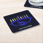 Blue Lion Menorah Rechteckiger Pappuntersetzer<br><div class="desc">Eine blaue,  lionenförmige Chanukkah-Menorah mit hellen Kerzen auf einem sternenförmigen Hintergrund. Fügen Sie Ihren eigenen Text hinzu.</div>