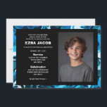 Blue Marble Custom FOTO Bar Bat Mitzvah Einladung<br><div class="desc">Perfekte Karte, um eine Fledermausmitzvah, Bar mitzvah oder andere jüdische Feier anzukündigen! Handgemachte abstrakte Kunst für Sie auf der Vorder- und Rückseite! Vollständig anpassbar! Klicken Sie auf "Personalisieren" oben, um den Text zu bearbeiten und Ihr eigenes Foto hinzuzufügen. Klicken Sie auf "Bearbeiten mit dem Design-Tool", um die Schriftart, Farben und...</div>