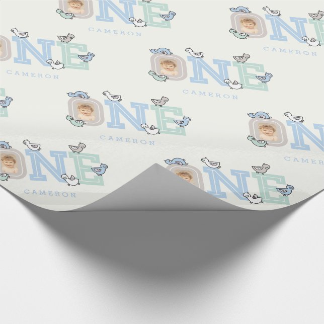 Blue & Mint Baby Enten Ein Foto Junge 1. Geburtsta Geschenkpapier (Ecke)