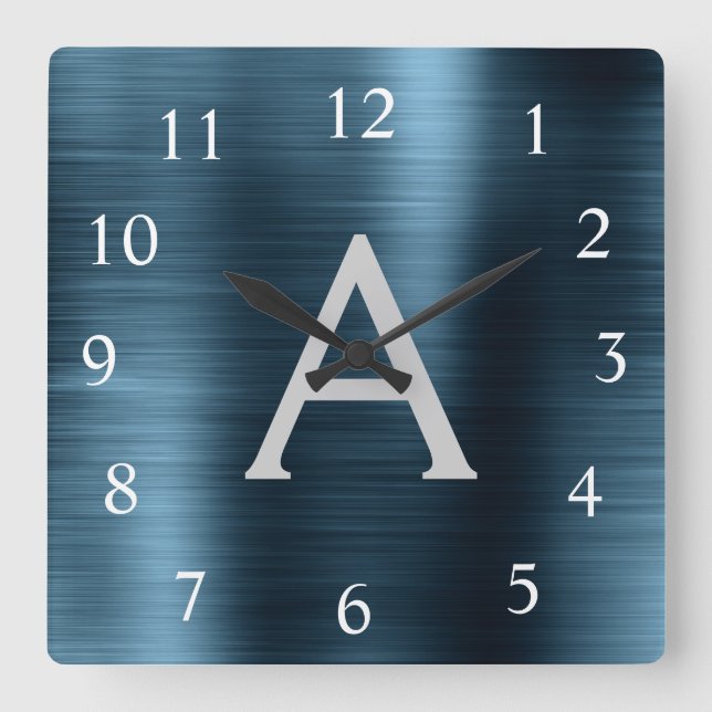Blue Modern Elegant Metallic Monogram Name Quadratische Wanduhr (Vorderseite)