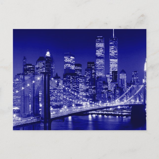 Blue New York City Night Einladungspostkarte (Vorderseite)