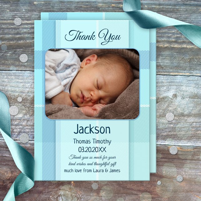 Blue Pastel Kariert Baby Foto Danke Karte (Gender neutral baby Thank You card with a photo of your own baby on a pastel blue turquoise plaid)