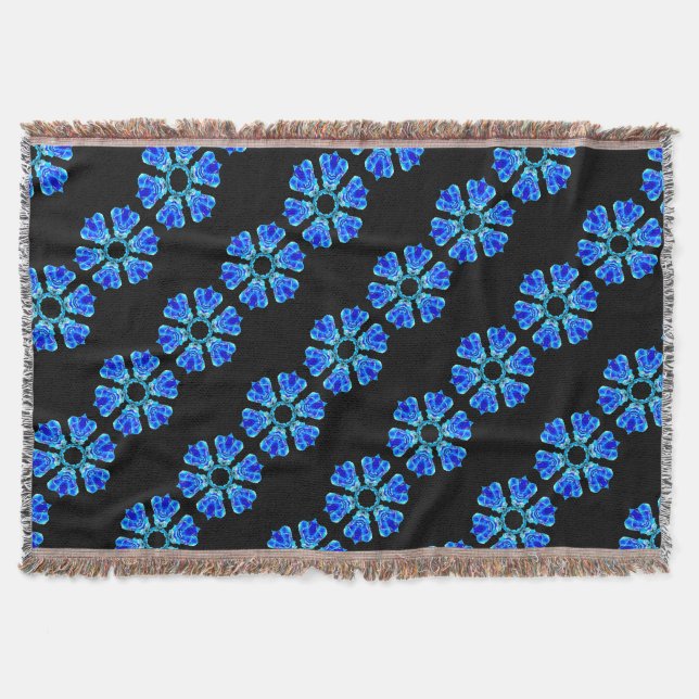 Blue Petals Decke (Vorderseite)