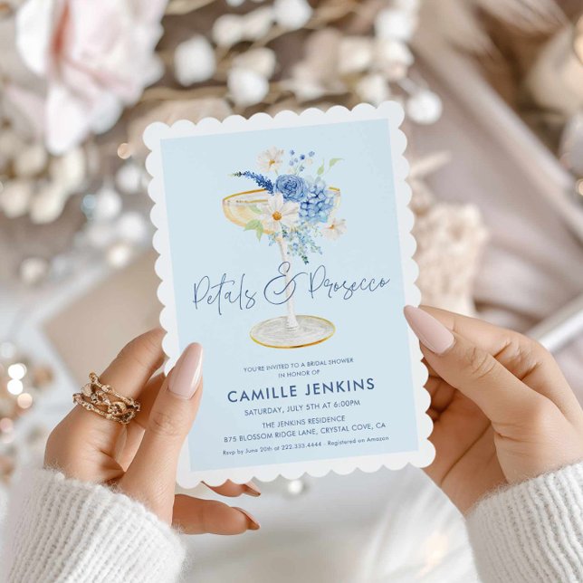 Blue Petals und Prosecco Garden Bridal Einladung (Blue Petals and Prosecco Bridal Shower Invitation)