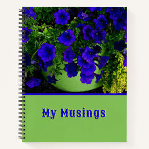 BLUE PETUNIAS IN GRÜNBUCH NOTIZBUCH