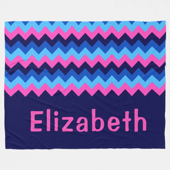 Blue Pink Chevron Monogram Large Fleece Blanket (Vorderseite (Horizontal))