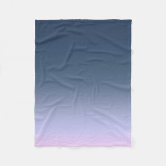 Blue-pink Ombre . Fleecedecke