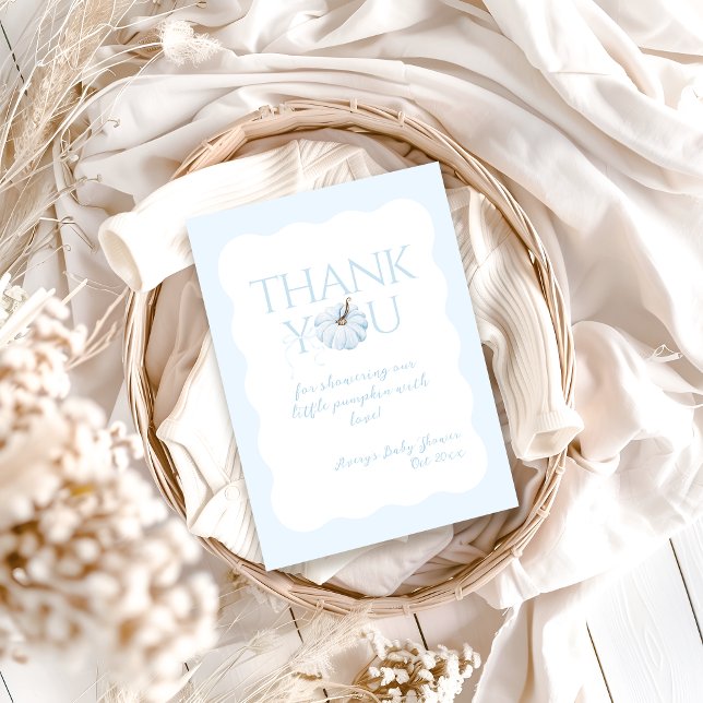 Blue Pumpkin Es ist eine junge, moderne Fall Baby  Dankeskarte (Von Creator hochgeladen)