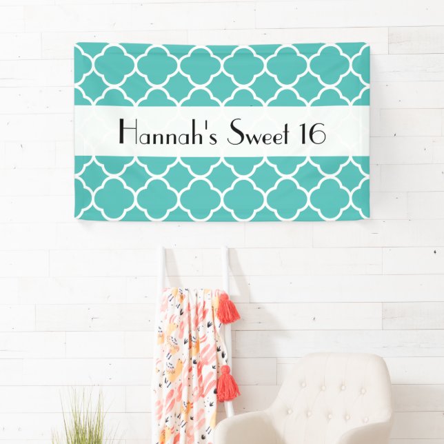 Blue Quatrefoil, marokkanische Trellis, Sweet 16 Banner (Insitu)