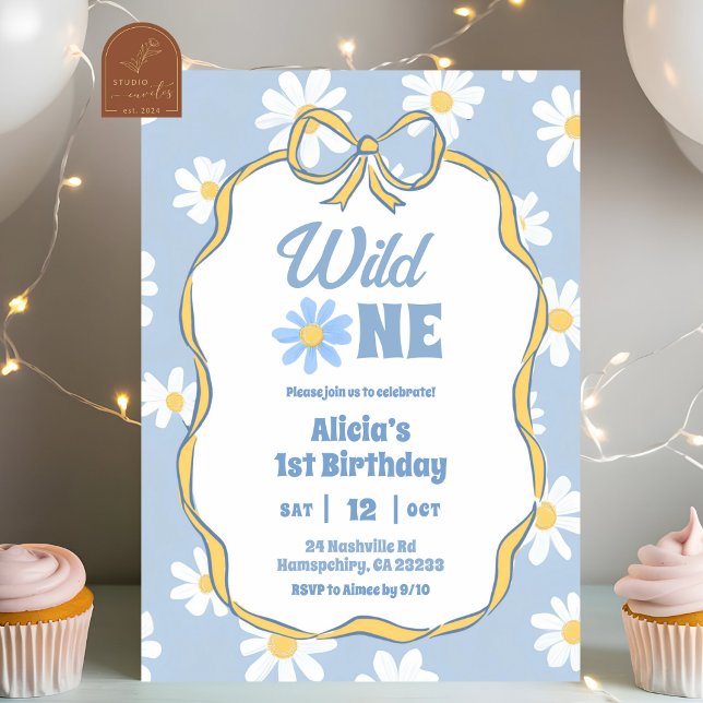 Blue Retro Daisy Coquette 1st Birthday Invitation (Créateur téléchargé)